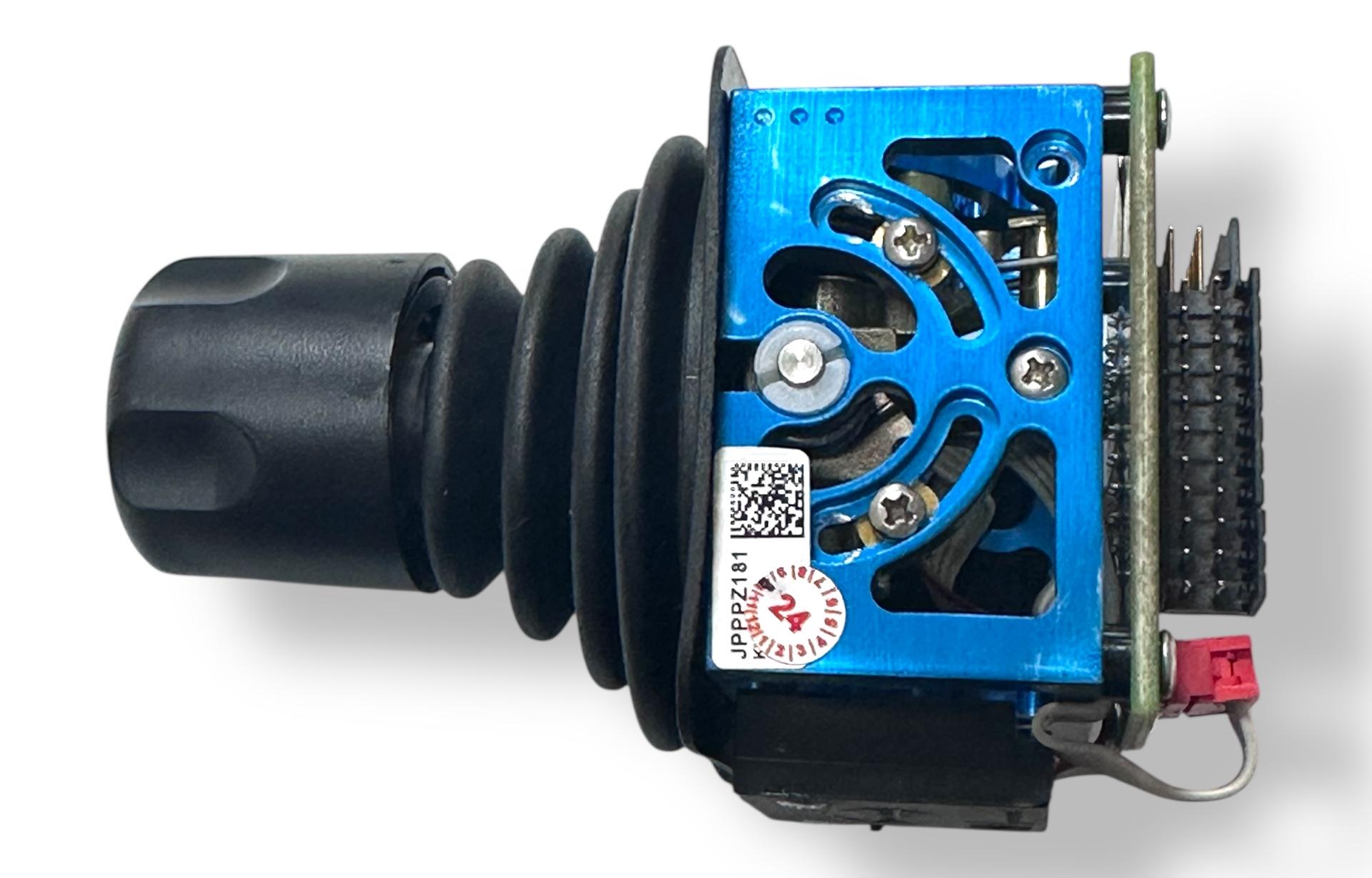 HBC Radiomatic 4 Eksen Kartlı Joystick | Endüstriyel Kumanda Kolu - Image 3