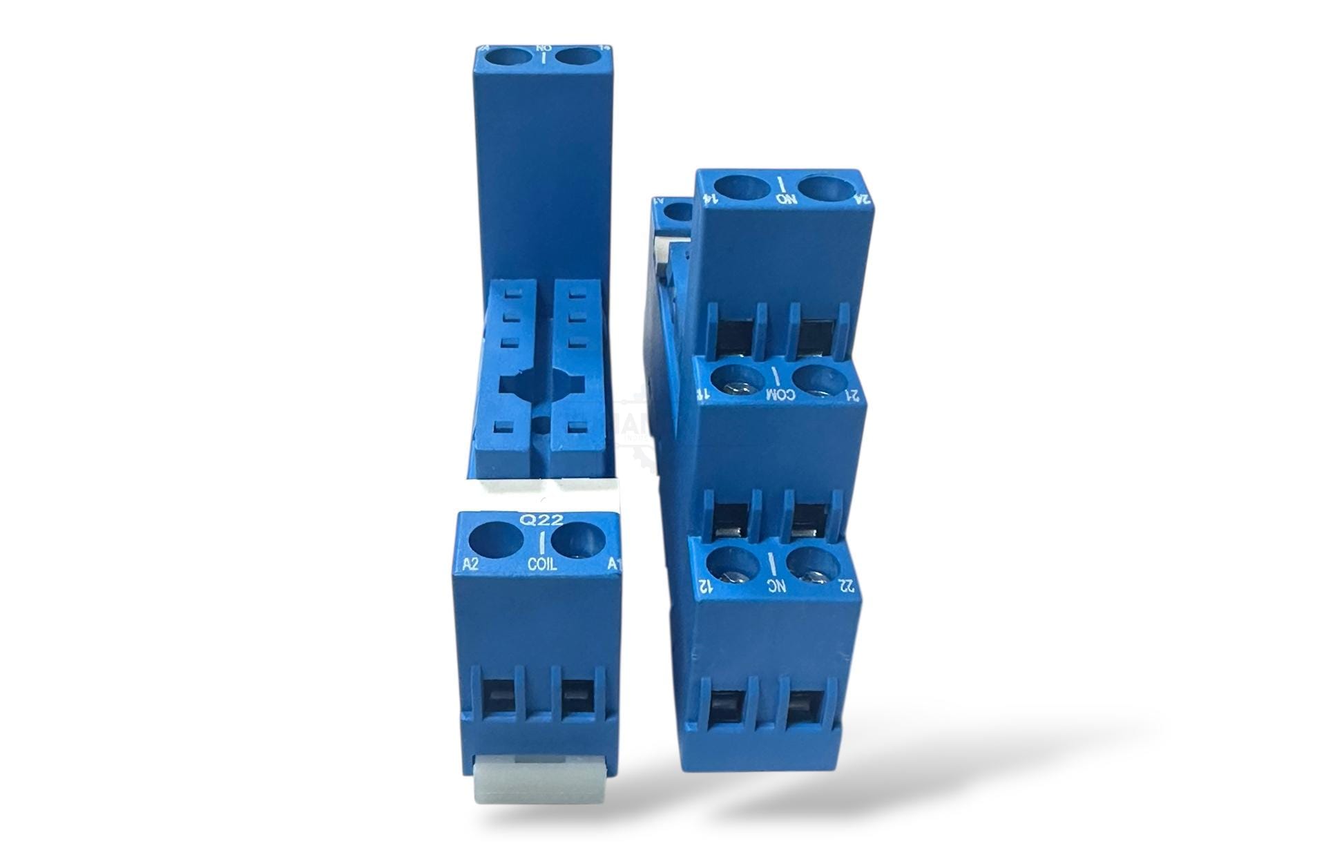 Finder 95.75.SMA Röle Soket – 8 Pin, DIN Ray & Panel Montaj, 10 A, 250 V - Görsel 8