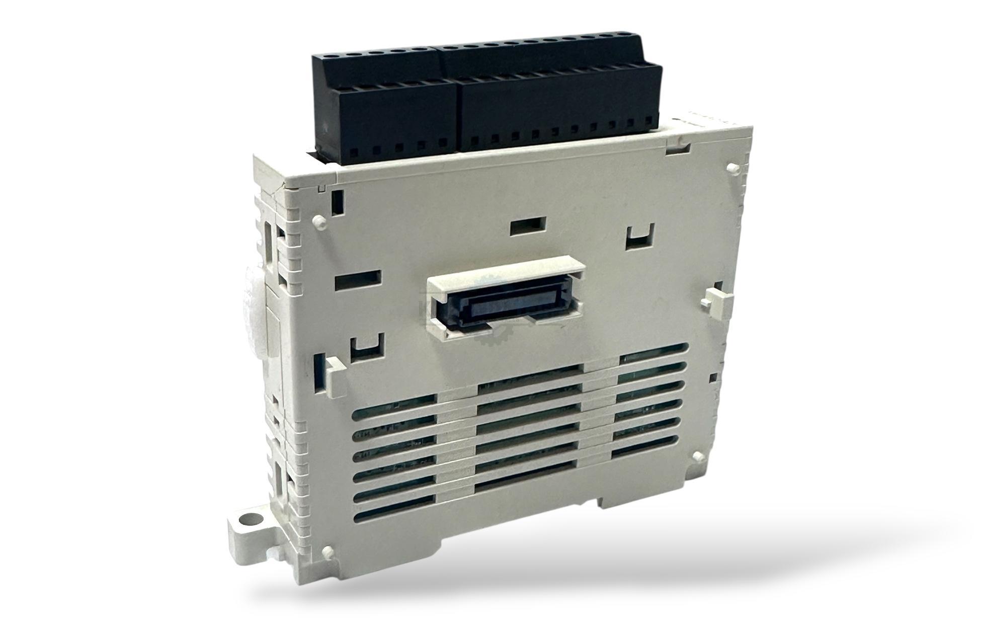 Mitsubishi FX3U-4AD-ADP PLC Modül - Görsel 3