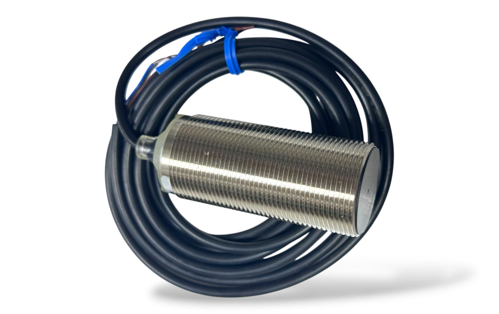 Omron E2B-M30LS15-WP-B1 2M M30 Endüktif Sensör – 15mm PNP NO, 10-30VDC, 3 Kablolu